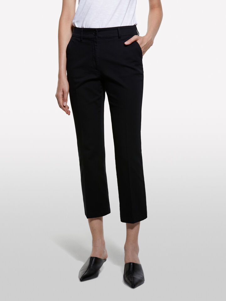 Calças flare fit pretas - calças flare para mulher - Preto | Sisley image number 3